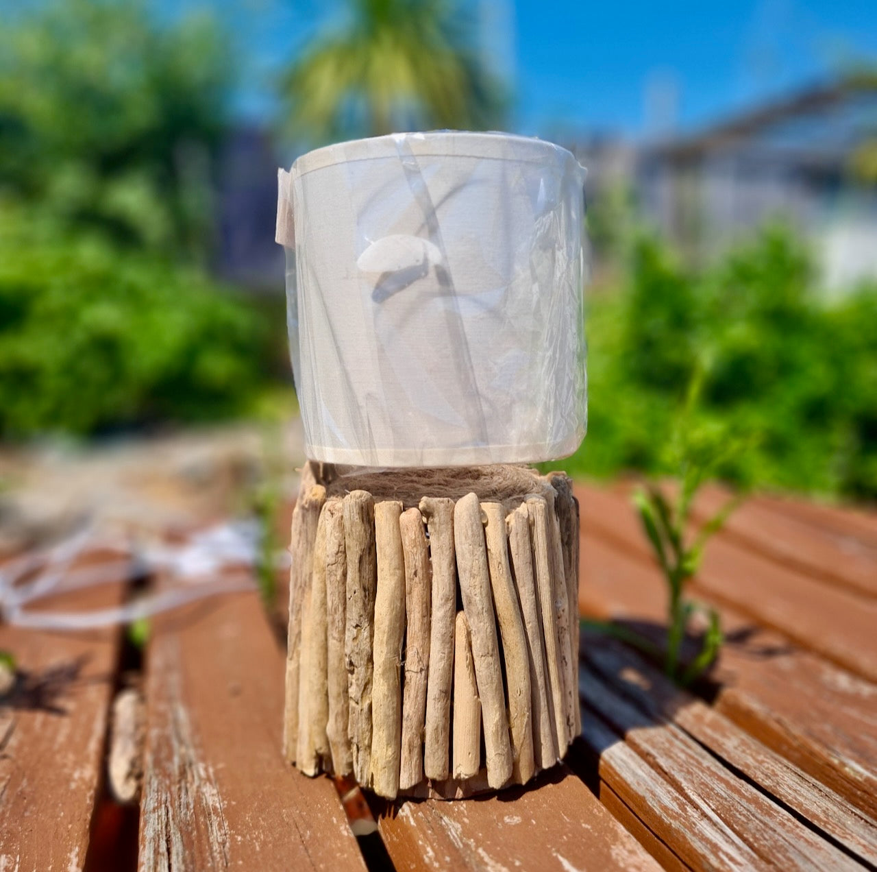 homemade driftwood lamp