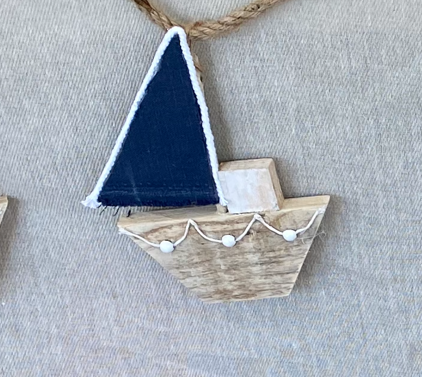 Driftwood Boat Bunting (Blue Sails)